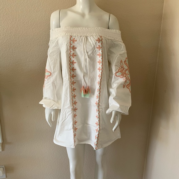 Boho Beauty - Off Shoulder Embroidery Dress - Picture 4 of 6